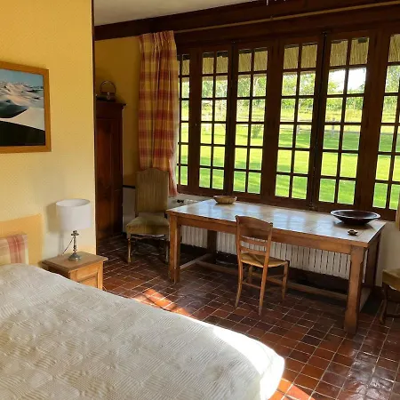 Chaumiere Normande, Les Pommiers Proches De La Blonville-sur-Mer