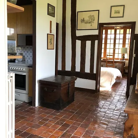 Chaumiere Normande, Les Pommiers Proches De La 布伦维尔索梅